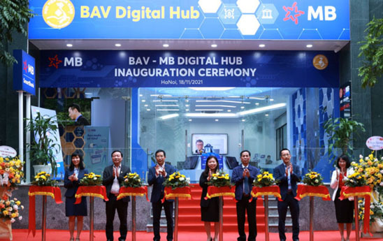 BAV - MB Digital Hub - Không gian trải nghiệm ngân hàng số cho sinh viên