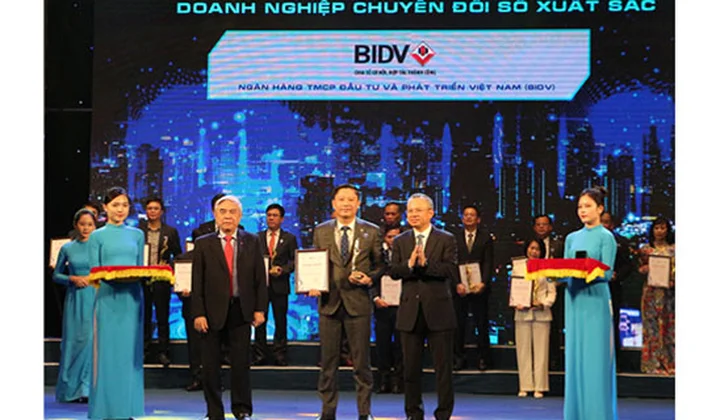 BIDV - Ngân hàng chuyển đổi số xuất sắc 2021