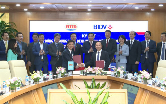 BIDV và HUD ký kết hợp đồng tín dụng tài trợ vốn