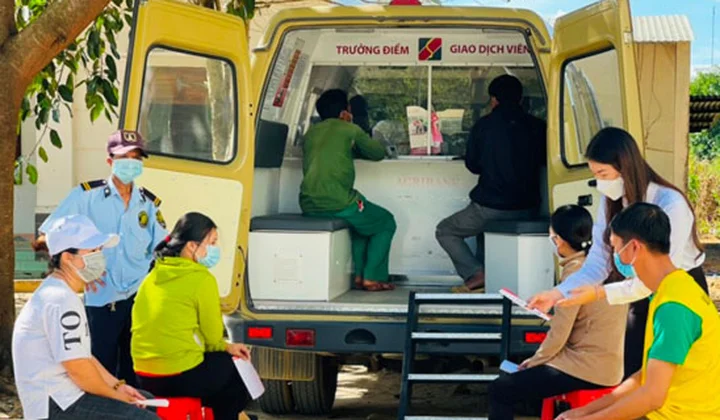 Điểm giao dịch lưu động - Kênh dẫn vốn hiệu quả đến vùng sâu, vùng xa