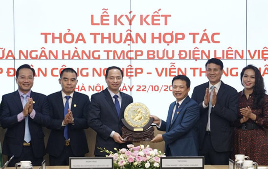 LienVietPostBank ký kết Thỏa thuận hợp tác toàn diện với Viettel