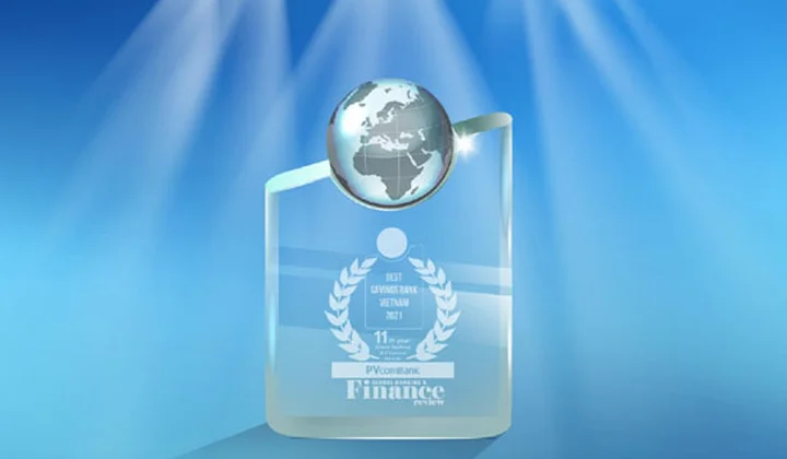 PVcomBank tiếp tục khẳng định vị thế với 03 giải thưởng quốc tế