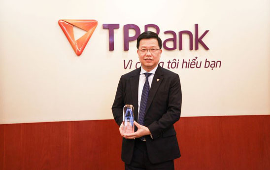 Tổng Giám đốc TPBank nhận Giải thưởng Thành tựu lãnh đạo đổi mới sáng tạo