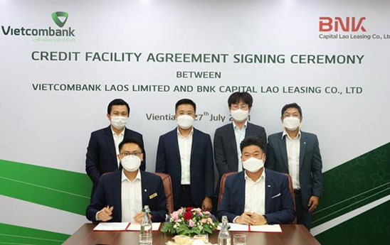 Vietcombank Lào tài trợ 10 triệu USD cho BNK Lào