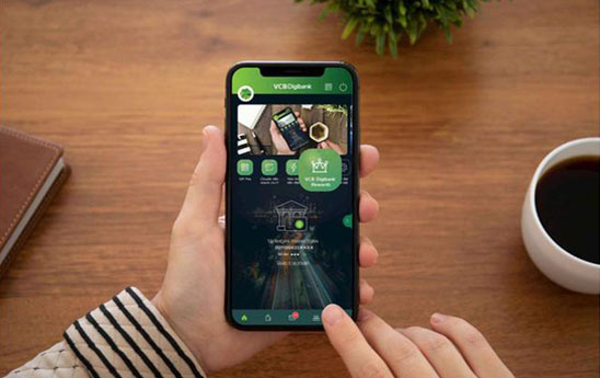 Vietcombank gia tăng cơ hội tích điểm nhận quà