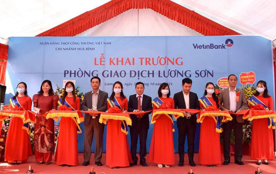 VietinBank Hoà Bình khai trương Phòng giao dịch Lương Sơn