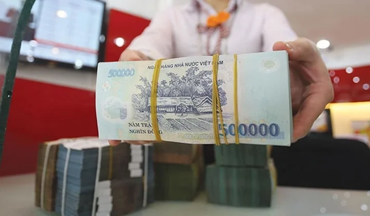 Các "ông lớn" ngân hàng đồng loạt giảm lãi suất huy động