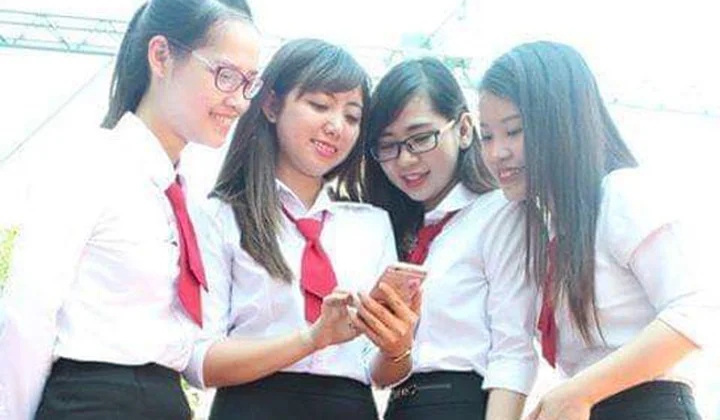Gần 70% khách hàng tại khu vực nông thôn Đắk Lắk sử dụng dịch vụ Agribank E-Mobile Banking