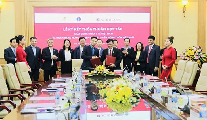 Agribank ký hợp tác với Công đoàn Y tế Việt Nam