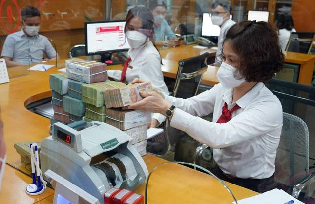 Những ngân hàng nào sắp chi tiền mặt để chia cổ tức?