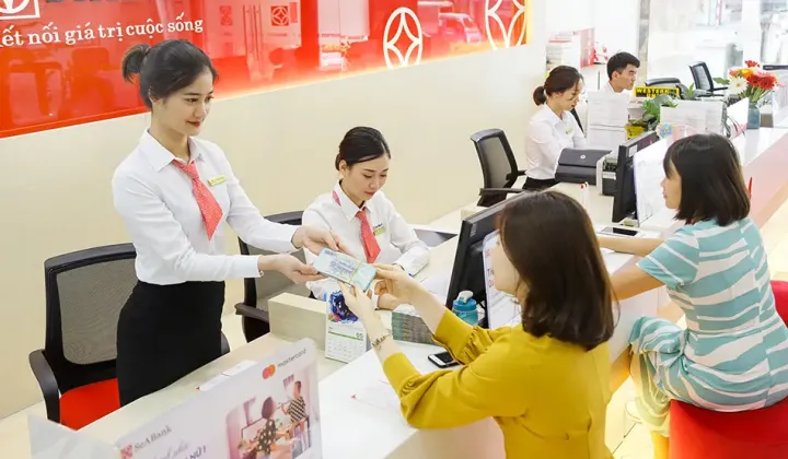 SeABank giảm lãi suất cho vay tối đa tới 1%/năm, hỗ trợ khách hàng cá nhân kinh doanh