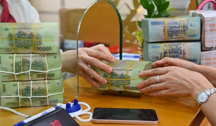 Thêm nhiều ngân hàng giảm lãi suất, kích cầu sản xuất 
