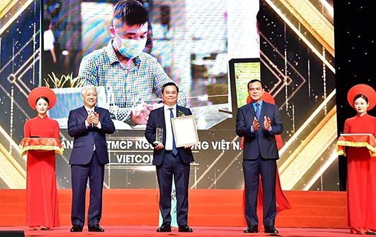 Vietcombank là một trong 5 tập thể được vinh danh tại Chương trình Vinh quang Việt Nam lần thứ 18, năm 2023