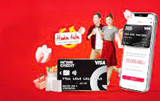 Chủ thẻ Home Credit nhận ưu đãi tích lũy điểm thưởng