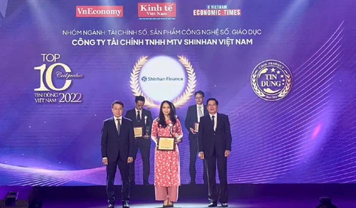 Ứng dụng iShinhan được vinh danh “Top 10 Tin dùng Việt Nam 2022”