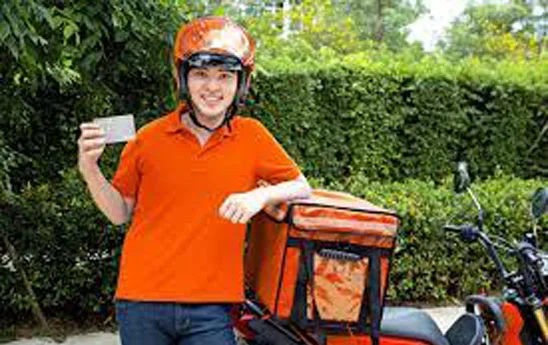 VietCredit triển khai mở thẻ cho tài xế công nghệ