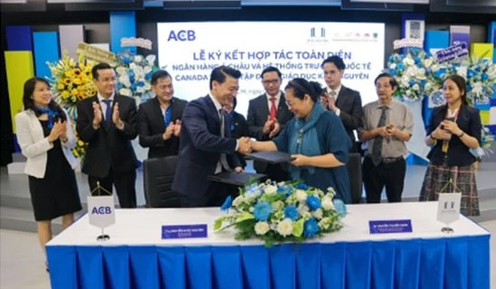 ACB ký kết hợp tác toàn diện với Tập đoàn Giáo dục Khôi Nguyên