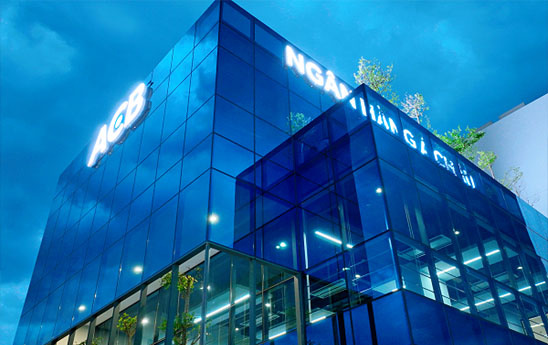 ACB tung gói 20.000 tỷ đồng cho vay ưu đãi, lãi suất giảm tới 3%