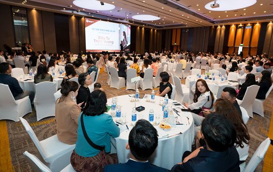 AIA Việt Nam và VPBank củng cố vững chắc quan hệ đối tác chiến lược lâu dài