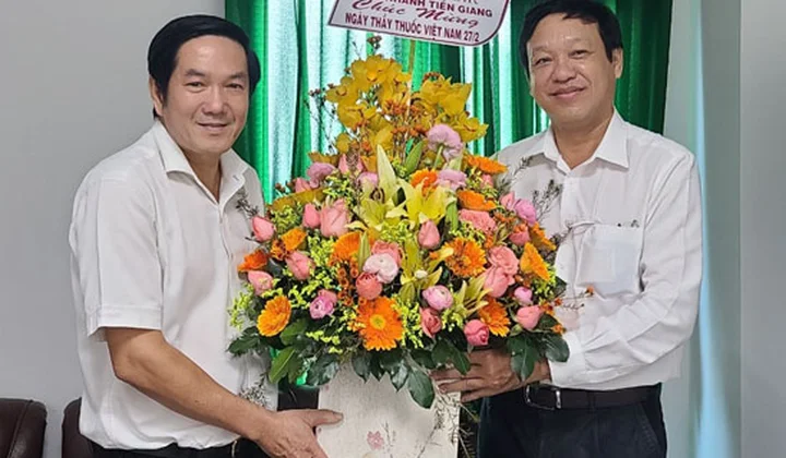 Agribank Tiền Giang tri ân những người thầy thuốc Việt Nam