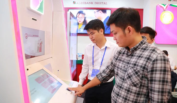 Agribank ra mắt mô hình Ngân hàng số tự động