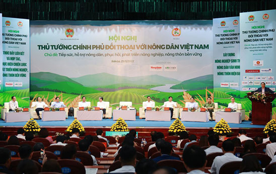 Agribank tham dự chuỗi sự kiện Thủ tướng đối thoại với nông dân năm 2022