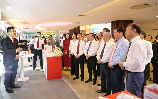 Agribank triển khai tích cực Cuộc vận động “Người Việt Nam ưu tiên dùng hàng Việt Nam”