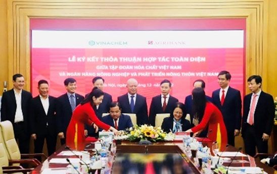 Agribank và Vinachem ký kết Thỏa thuận hợp tác toàn diện
