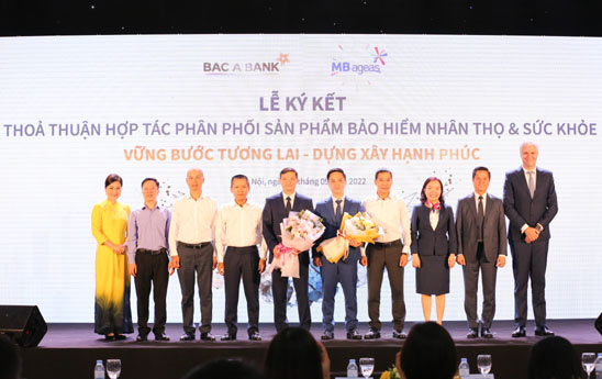 BAC A BANK “bắt tay” MB Ageas Life cùng phân phối bảo hiểm cho khách hàng