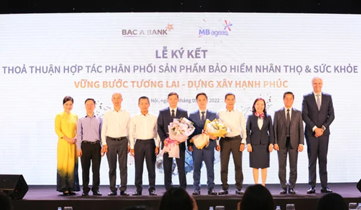 BAC A BANK “bắt tay” MB Ageas Life cùng phân phối bảo hiểm cho khách hàng