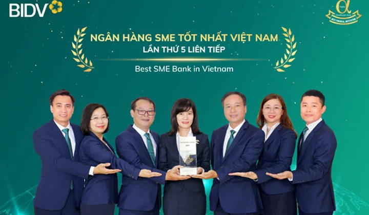 BIDV nhận cú đúp giải thưởng “Ngân hàng SME tốt nhất Việt Nam” lần thứ 5 liên tiếp