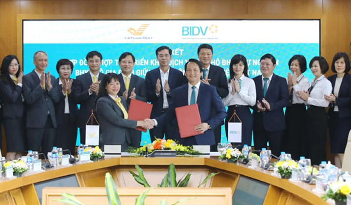 BIDV và Vietnam Post hợp tác triển khai dịch vụ thu hộ bảo hiểm