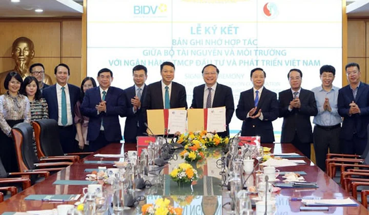 Bộ Tài nguyên và Môi trường và BIDV ký kết bản ghi nhớ thúc đẩy phát triển tài chính xanh