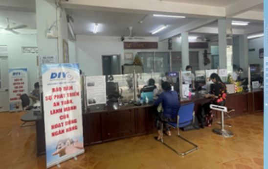 Cam kết bảo vệ quyền và lợi ích hợp pháp của người gửi tiền