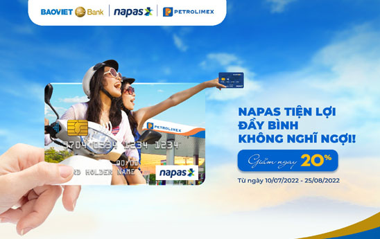 Chủ thẻ chip BAOVIET Bank được giảm 20% khi thanh toán mua xăng