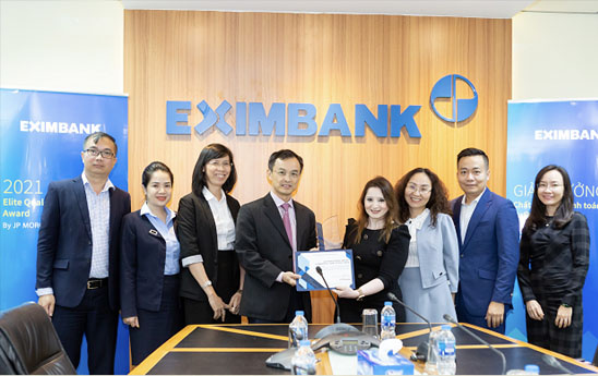 Eximbank tiếp tục nhận giải thưởng Chất lượng thanh toán quốc tế xuất sắc