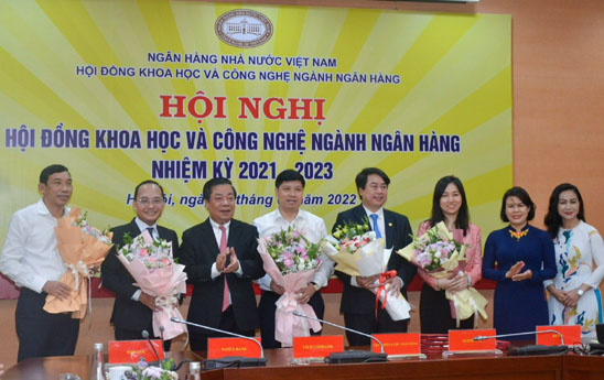 HDBank ký thỏa thuận hợp tác với Viện Chiến lược Ngân hàng