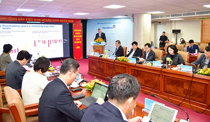 Hội thảo “Triển vọng kinh tế thế giới và tác động đến Việt Nam năm 2023”