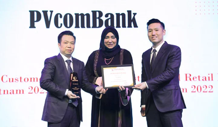 IBM vinh danh PVcomBank ở 2 hạng mục giải thưởng về bán lẻ và dịch vụ khách hàng
