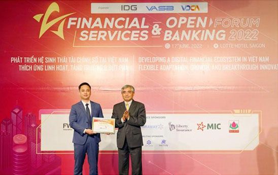 MB Ageas Life nhận giải thưởng Dịch vụ tài chính Việt Nam tiêu biểu lần 2