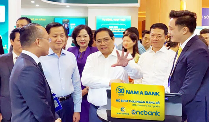 Nam A Bank giới thiệu nhiều công nghệ ưu việt nhân ngày chuyển đổi số