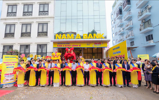 Nam A Bank thêm điểm kinh doanh mới tại Quảng Ninh