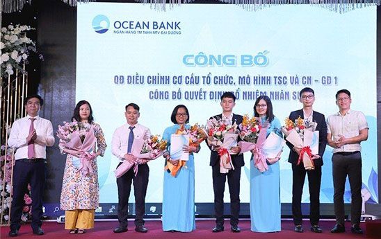 OceanBank tổ chức bổ nhiệm 10 cán bộ tại Trụ sở chính