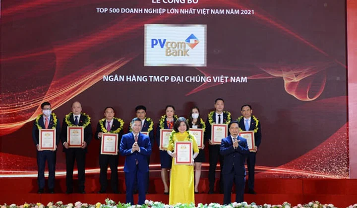 PVcomBank tăng 16 bậc trong Bảng xếp hạng VNR500
