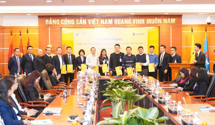 PVcomBank và Trung tâm kinh doanh VNPT Hà Nội tổ chức phát động chương trình hợp tác