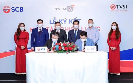 SCB ký thỏa thuận hợp tác với TVFM