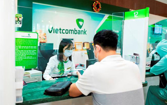 S&P nâng đánh giá triển vọng tín nhiệm của Vietcombank lên mức tích cực