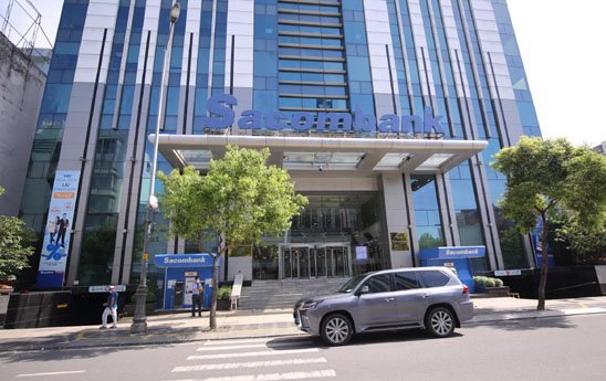 Sacombank giảm 1% lãi suất cho vay với tất cả khách hàng