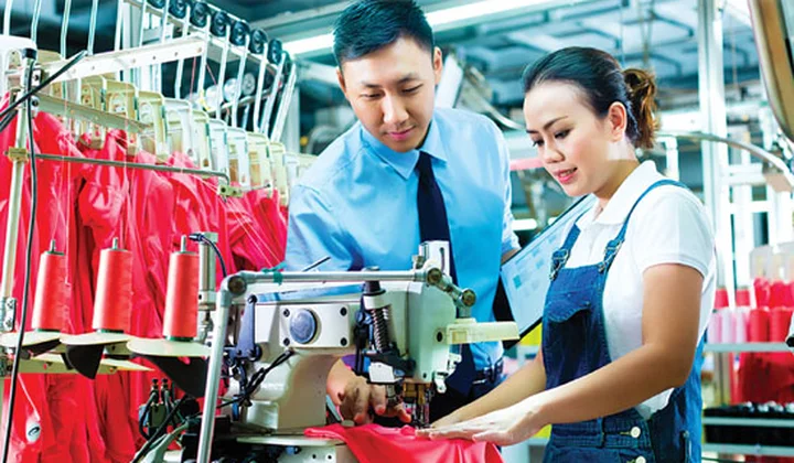 Sacombank giảm lãi suất cho vay, hỗ trợ tài chính cho khách hàng cá nhân và doanh nghiệp