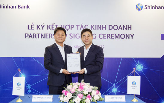ShinhanBank Việt Nam ký kết hợp tác kinh doanh bảo hiểm
